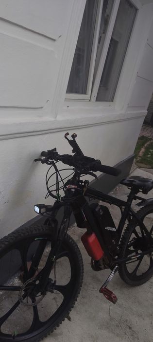 Vând Bicicleta electrică