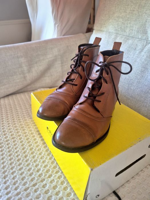 Botine piele naturală, mărimea 39