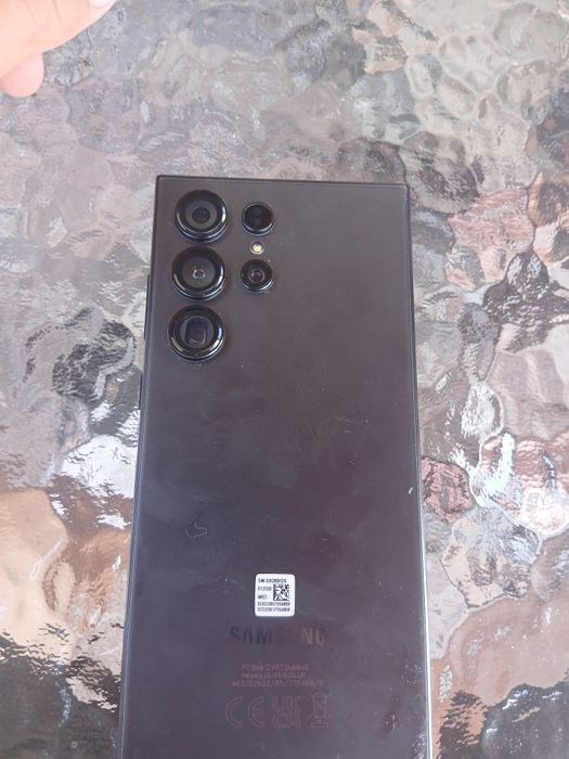 Vanda sau schimb s 24 ultra de 512gb