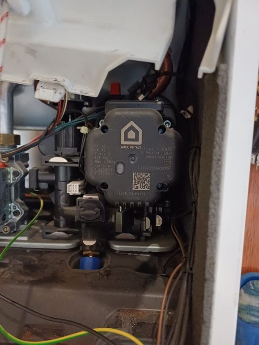 Pompa  Ener plus hep . Wilo ,  Ariston, , wilo  Yanos PARA  FRSL15/6B