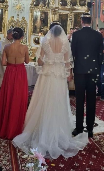 Rochie mireasă purtată doar la biserică