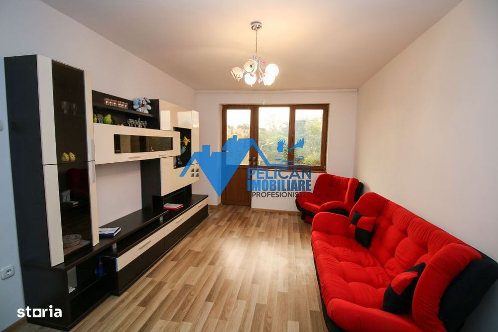 Vest, U-uri, 3 camere, decomandat, renovat