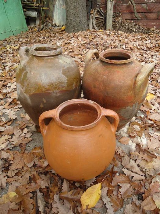 Стари керамични съдове