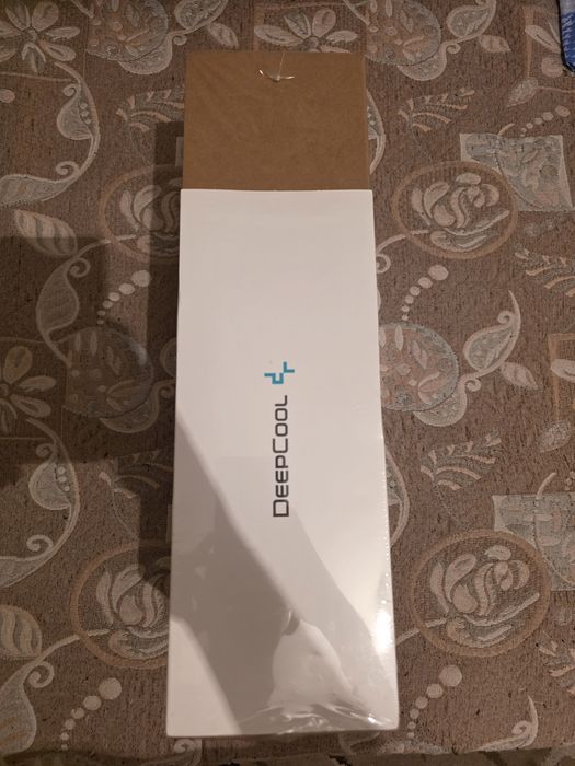 Система водяного охлаждения DeepCool LE720WH
