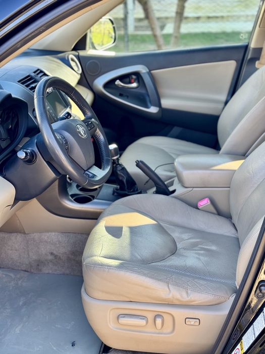 Toyota RAV4, 2011, 262.590 km, Diesel, 177 cp.