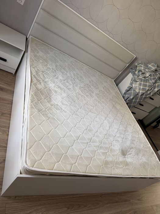 Матрас 180 см х 200 см