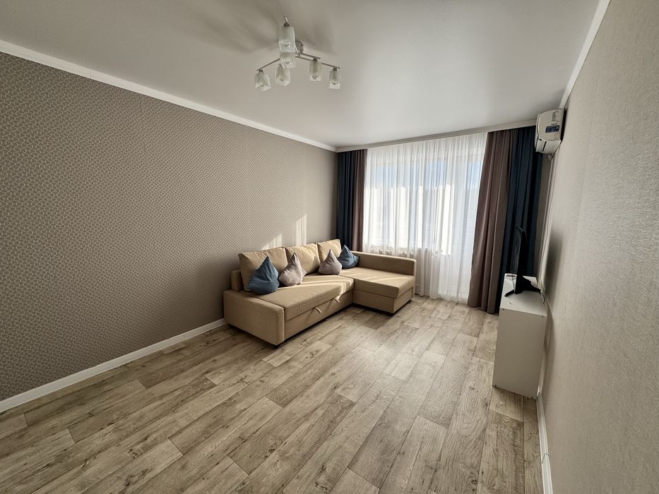 Сдам 1-комнатную квартиру 8мкр помесячно