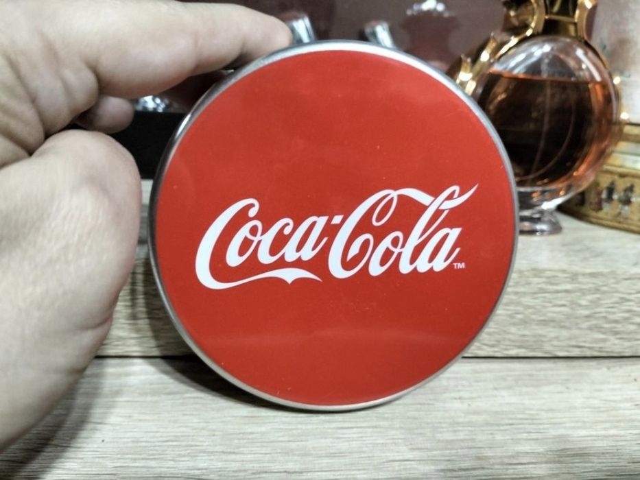 Cutie metalica coca cola lip smacker