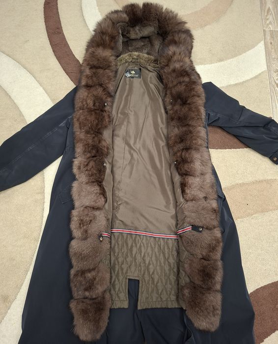 Продам парку, теплая