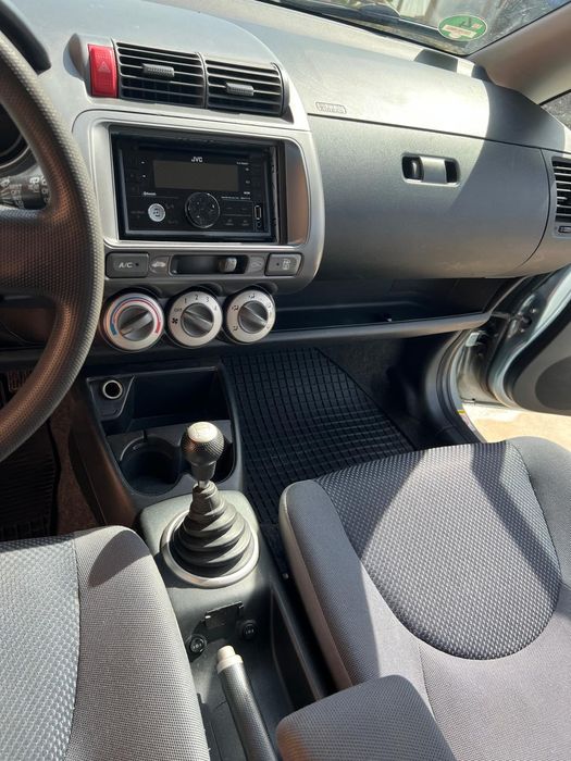 Honda Jazz 1.2  бензин