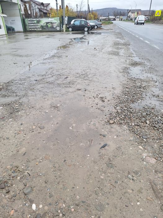 Inchiriez spatiu comercial