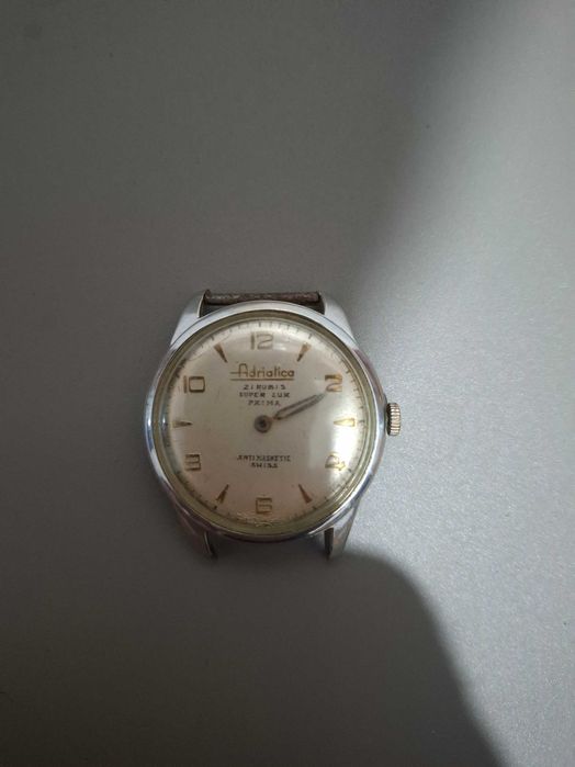 Ceas mecanic Adriatica Super Swiss pentru piese sau reparat