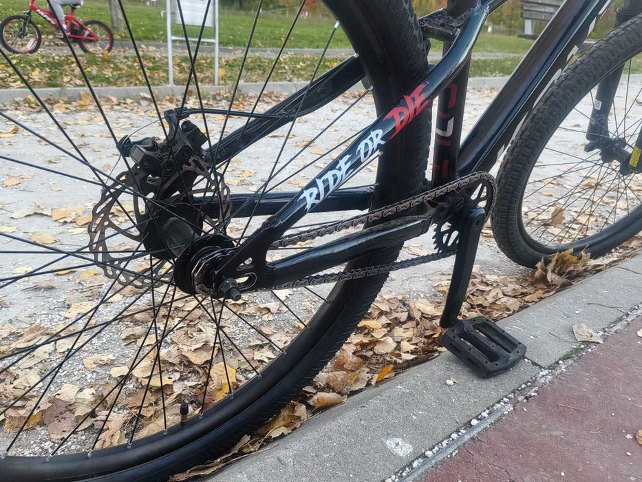 Bicicleta dirt jummper kands dirt colt f1