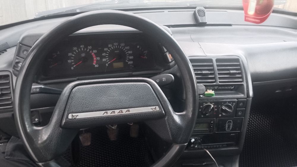 Продам автомобиль ваз 2112