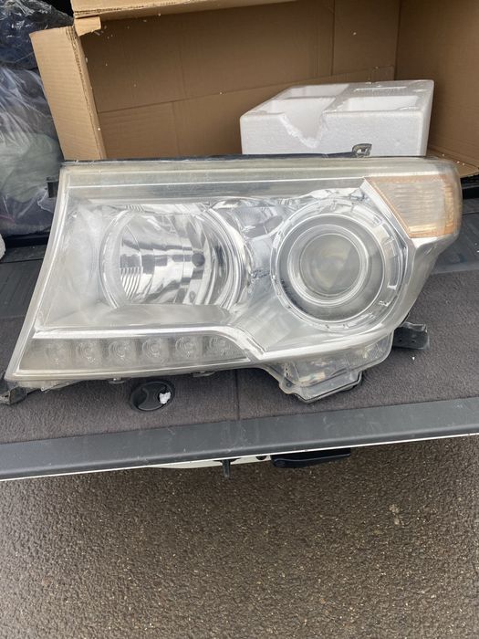 Фара левая ленд крузер 200 рестайлинг