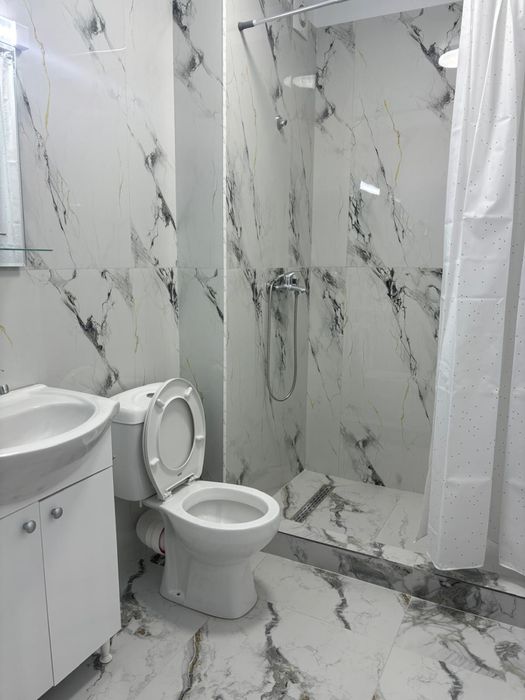 Studio(2 camere) prima inchiriere