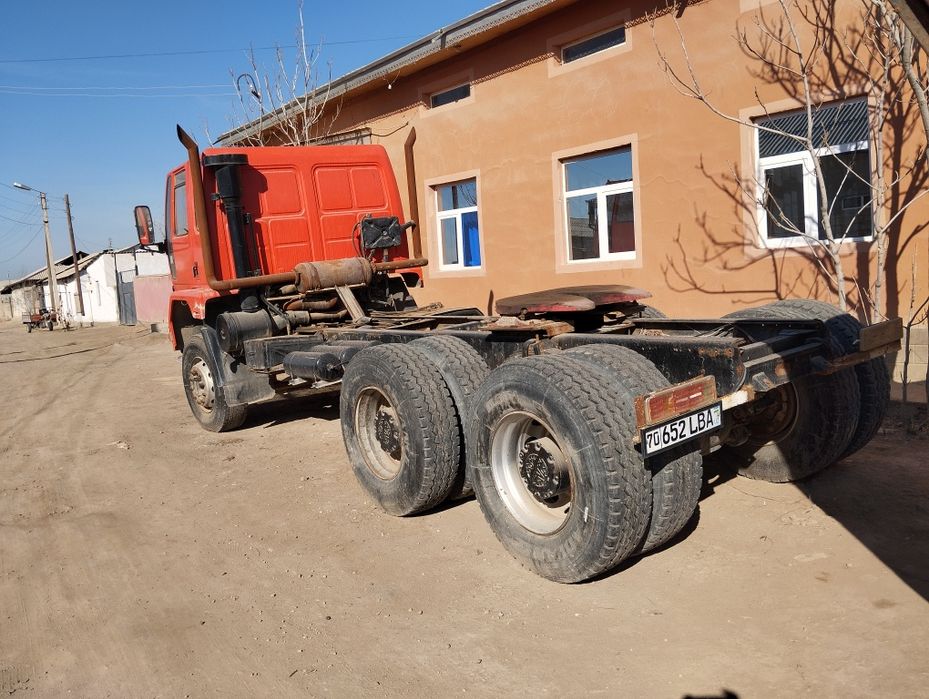 Форд карго тягач сотилади