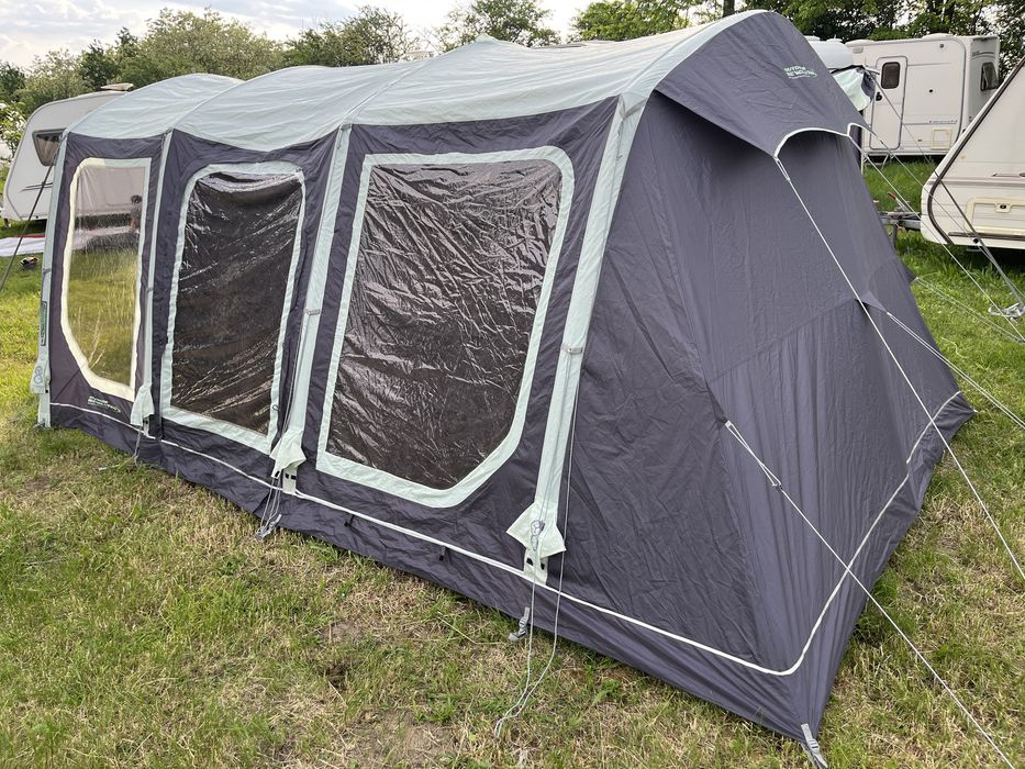 Cort rulota Ventura Pacific 910-930cm nou structura carbon, Cort Trio Mexico 1020-1050cm otel Cort Autorulota Movelite T4 pe aer Van Multivan Microbuz