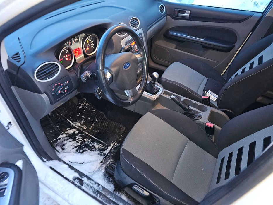 Форд Фокус 1.8 бензин Климатик Ford Fucus