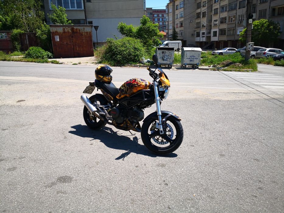 Мотор Дукати монстър/Ducati monster