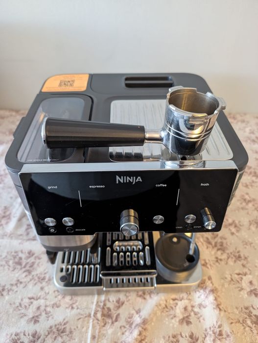 Espressor Ninja ES501EU Luxe Essential – aproape nou – 1.100 lei negociabil