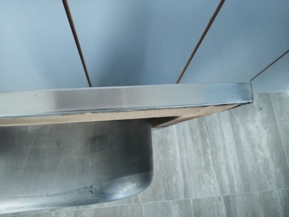 Мивка алпака с десен борд