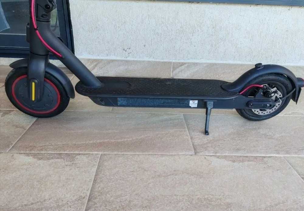 Xiaomi Mi Electric Scooter Pro 2 - Stare Perfecta De Functionare
