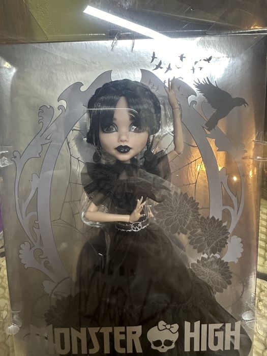 Продам  куклу монстр   хай!