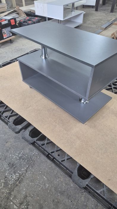 Журнальный столик