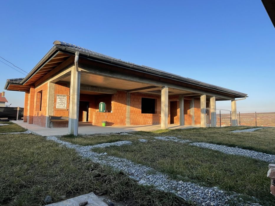 Casa constructie noua+teren in ST-1800 mp in Hunedoara -12 km de Deva!