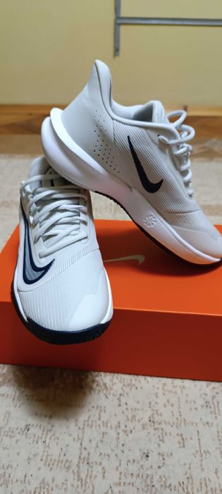 NIKE precision 7