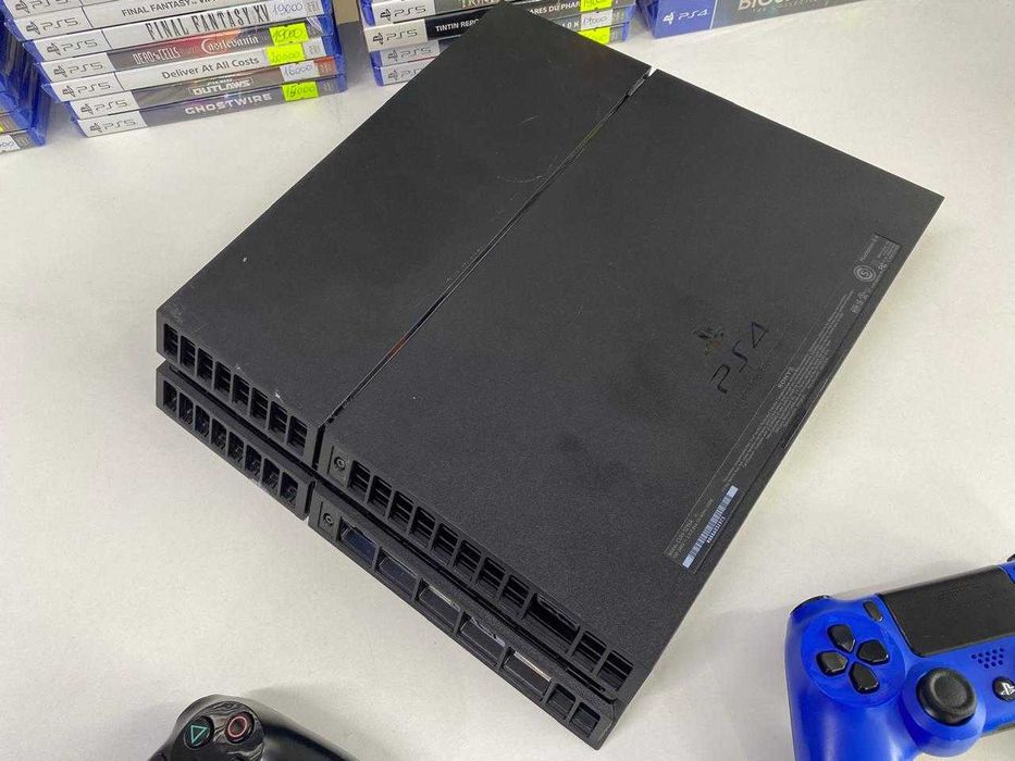 Sony PlayStation 4 2 Геймпада Игры