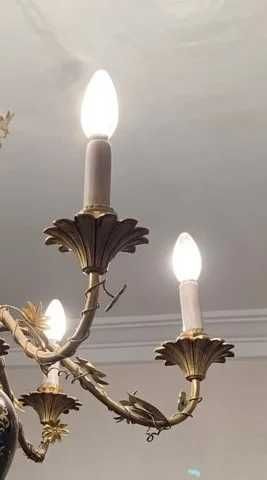 Plafoniera din bronz antic si portelan albastru cobalt Spania, sec XX.