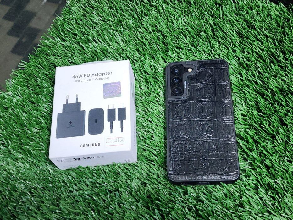 Samsung Galaxy S22 5G bor 128 gb imei utmagan bolishi shu narx kami yo