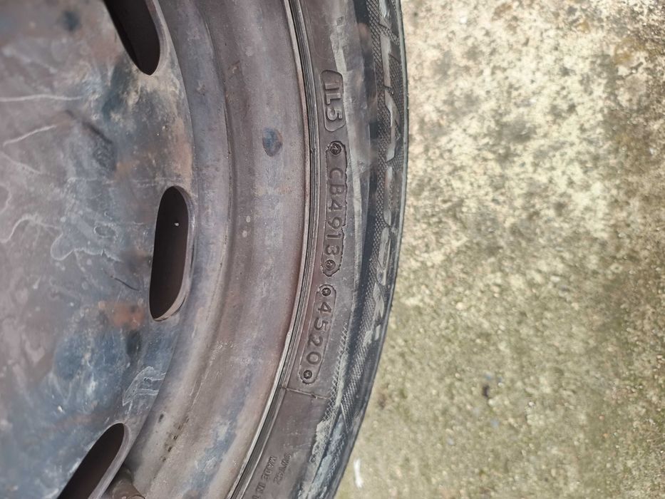 Зимни гуми с джанти 195/60/15