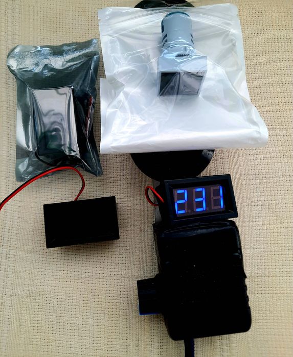 В наличии вольтметры от 5 до 500 вольт