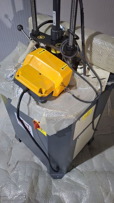 Srochna. Akfa termo press. Sotiladi. Продается Термо пресс 4000$ Turki