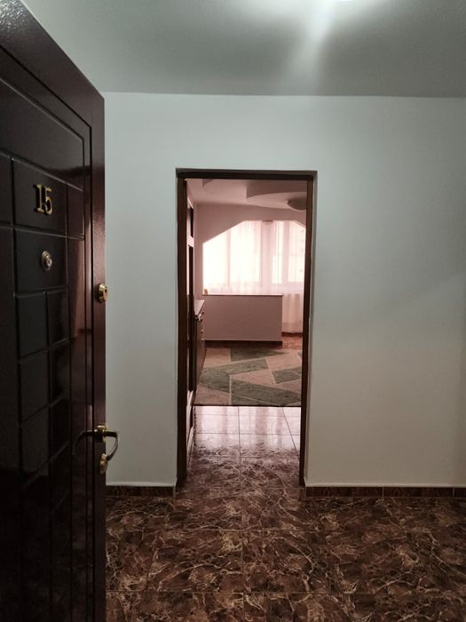 Apartament 2 Camere decomandat,La 100m de Mcdonalds,Spital,Poliție,Facultate,Etaj 3 din10