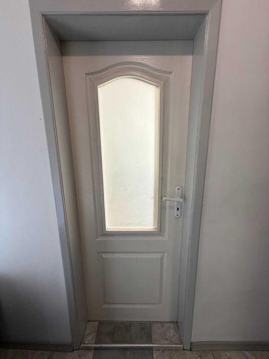 Интериорни врати със и без стъкло