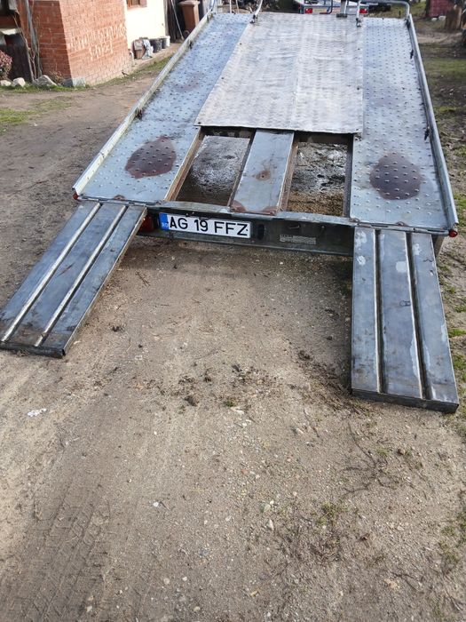 Remorca auto ,,platforma,,1,6 t italia
