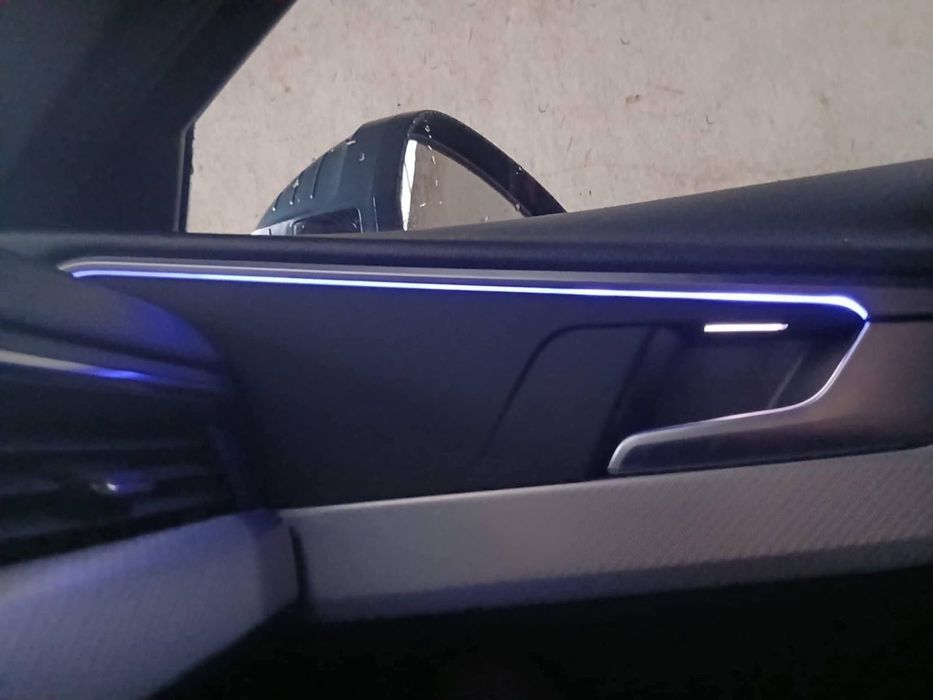Продавам!!!АУДИ А4/В9,2018г,2.0 TDI/190к.с