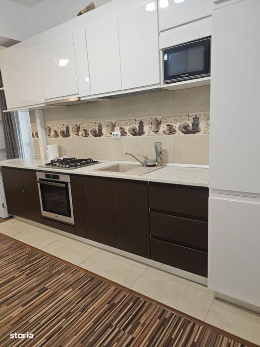 Apartament de inchiriat zona Centru-Palas 2 camere