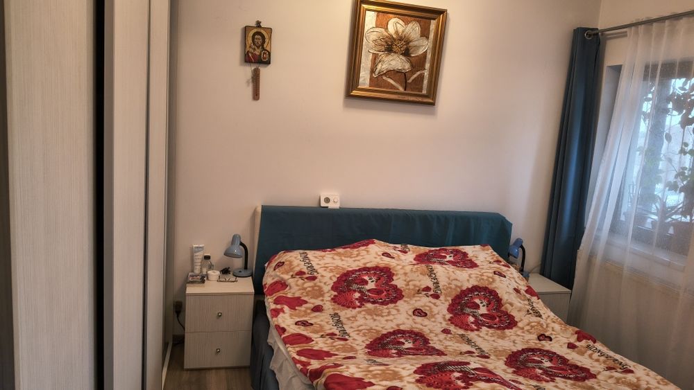 Vând apartament cu 2 camere