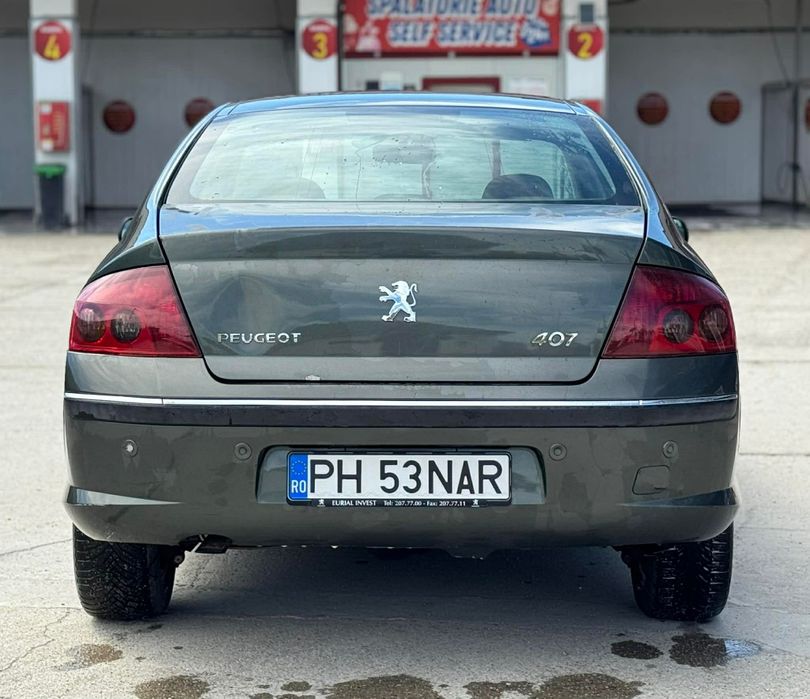 Продавам peugeot 407 2000 кубика 135 коня  HDI на части