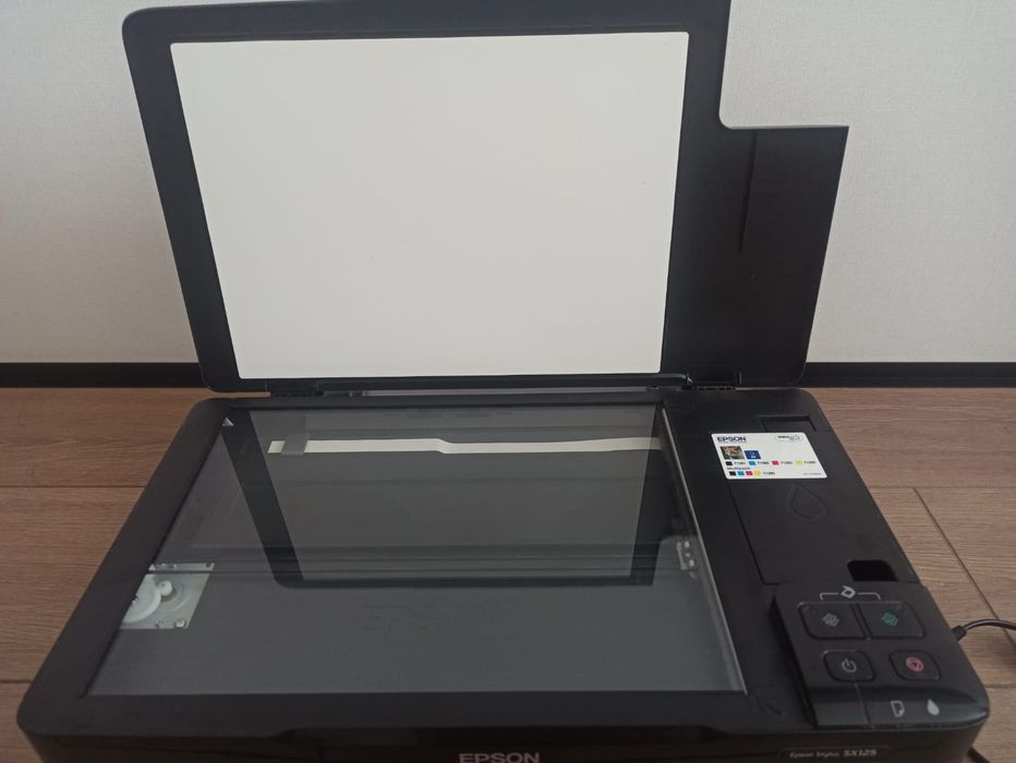 МФУ Epson Stylus SX125 (3 в 1)