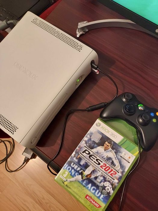 Xbox 360 in stare perfecta,pentru divertisment acasa