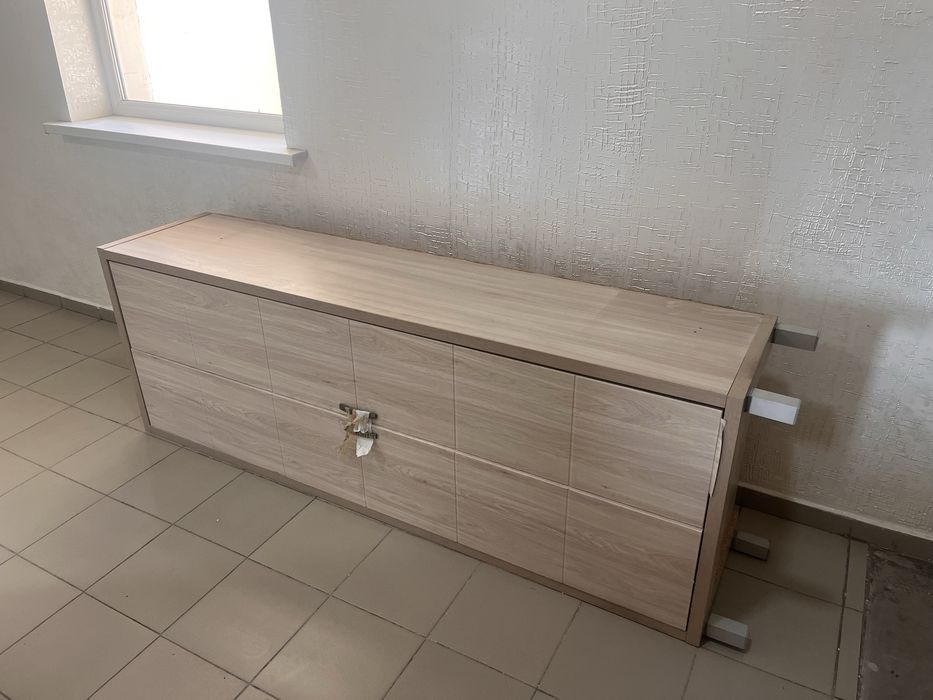Продам шкаф для прихожей
