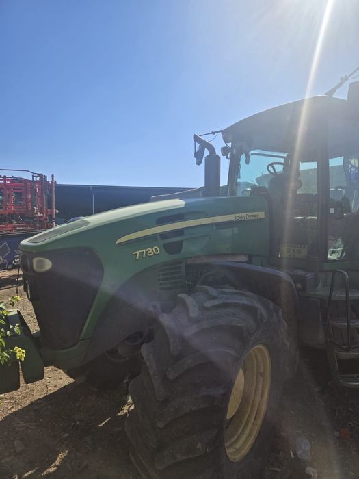 Tractor John Deere 7730 200 cp