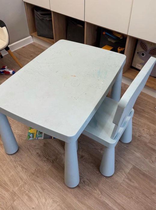 Ikea детский стол и стул