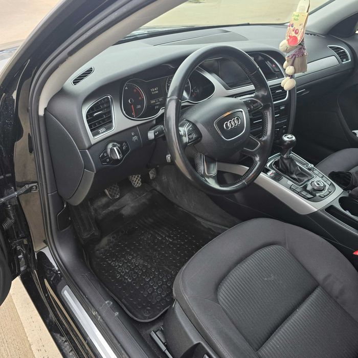 Audi A4 B8-2012-2.0-TDI